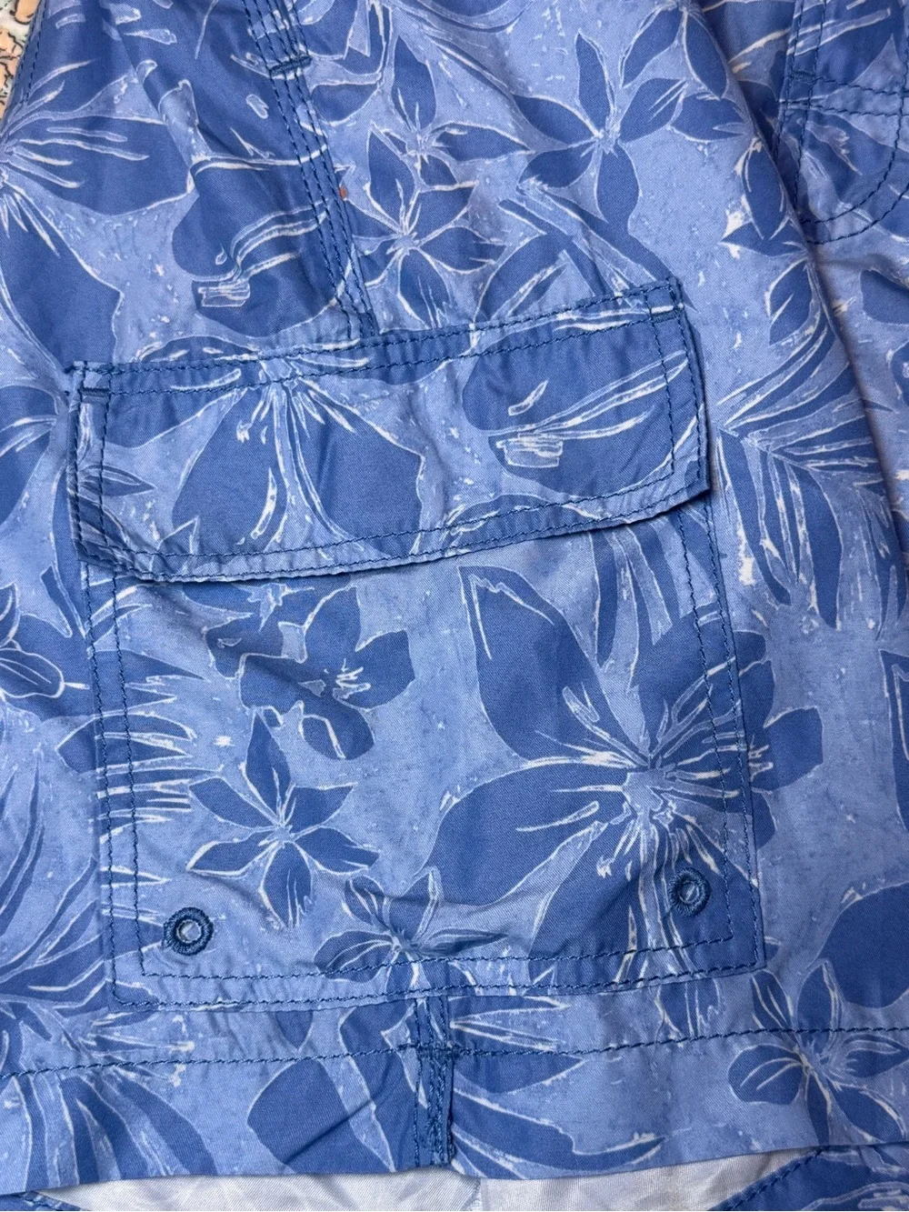 Tommy Bahama Men’s size XL Blue Tropical Swim Trunks Mesh Lined Marlin Logo